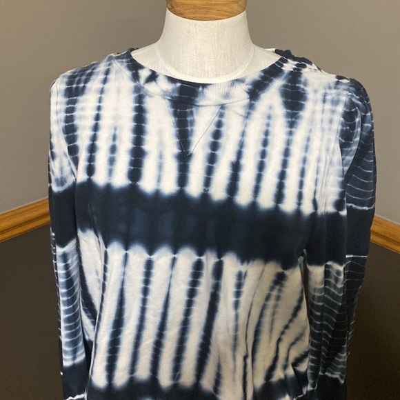 Who what wear navy blue & white tie dye crewneck sweatshirt size XL - Picture 2 of 7